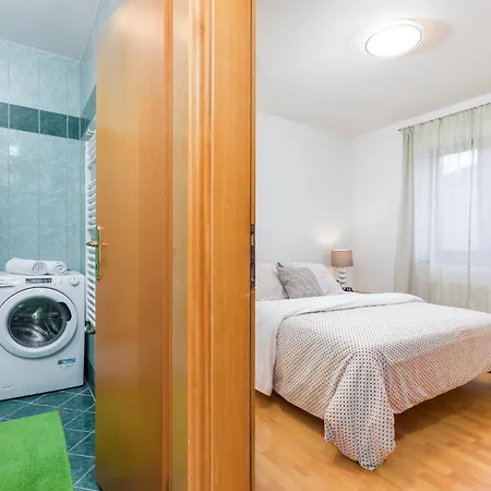 Modern New Apartments Pula Pula