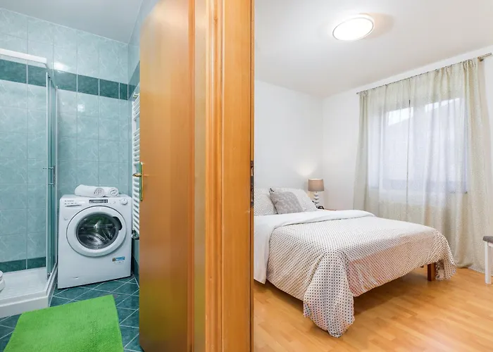 Modern New Apartments Pula Pula